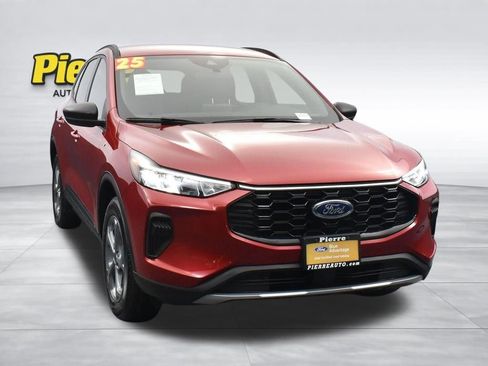 Certified 2025 Ford Escape ST-Line AWD/4WD image 6