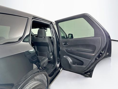 Used 2025 Dodge Durango GT AWD/4WD image 32