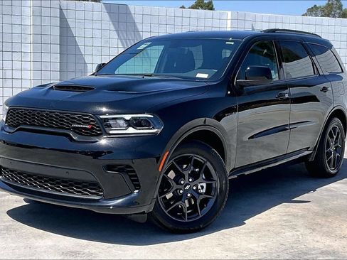 New 2026 Dodge Durango GT w/ Blacktop Package AWD/4WD image 2