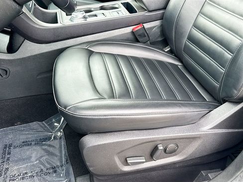 Certified 2023 Ford Edge SEL w/ Convenience Package AWD/4WD image 16