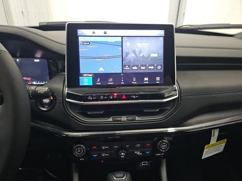 New 2026 Jeep Compass Limited image 27