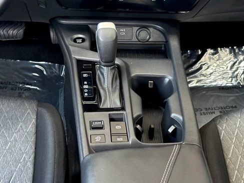 Used 2026 Nissan Sentra SV w/ Floor Mat Package FWD image 25