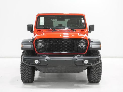 Certified 2025 Jeep Wrangler Willys image 3