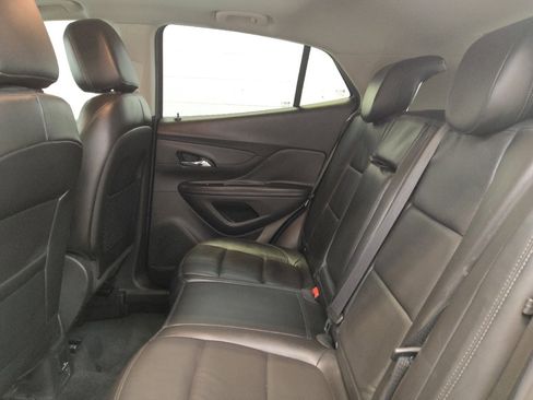 Used 2019 Buick Encore Essence w/ Experience Buick Package FWD image 18
