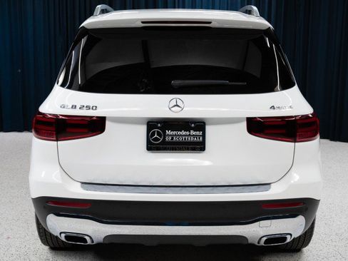 Certified 2026 Mercedes-Benz GLB 250 4MATIC image 6