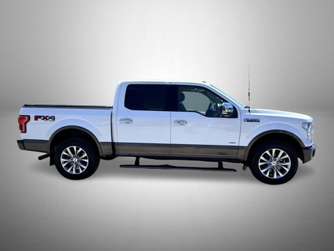 Used 2016 Ford F150 Lariat w/ Equipment Group 502A Luxury AWD/4WD image 4