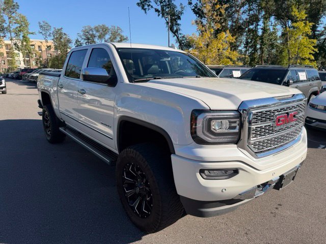 Used 2017 GMC Sierra 1500 Denali w/ Denali Ultimate Package AWD/4WD image 3