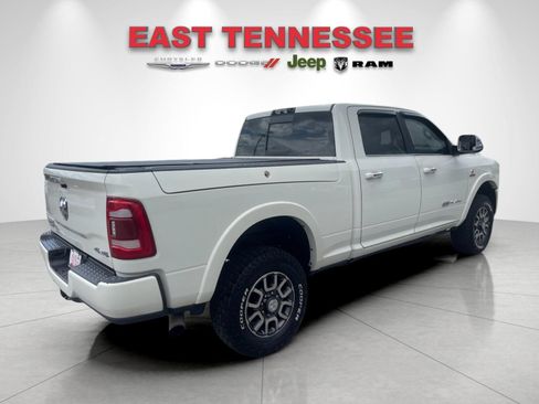 Used 2022 RAM 2500 Limited AWD/4WD image 3