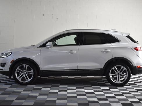Used 2019 Lincoln MKC Reserve image 2