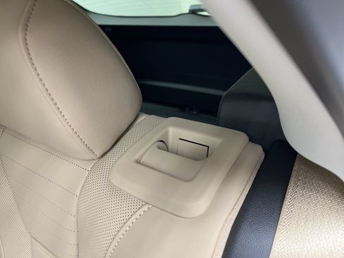 New 2026 Buick Envision Preferred AWD/4WD image 25