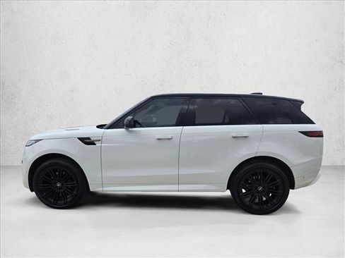 Used 2024 Land Rover Range Rover Sport Dynamic SE AWD/4WD image 8
