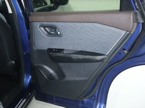 Certified 2023 Nissan Rogue SV AWD/4WD image 31