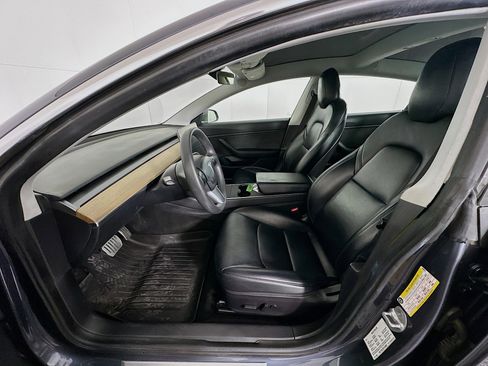 Used 2020 Tesla Model 3 Long Range image 13