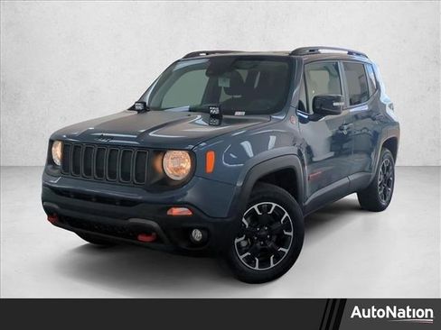 Used 2023 Jeep Renegade Trailhawk AWD/4WD image 1