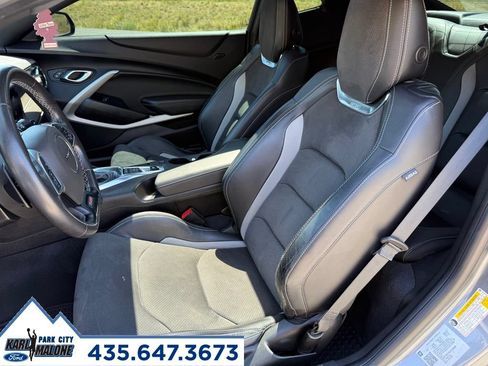 Used 2020 Chevrolet Camaro SS RWD image 14