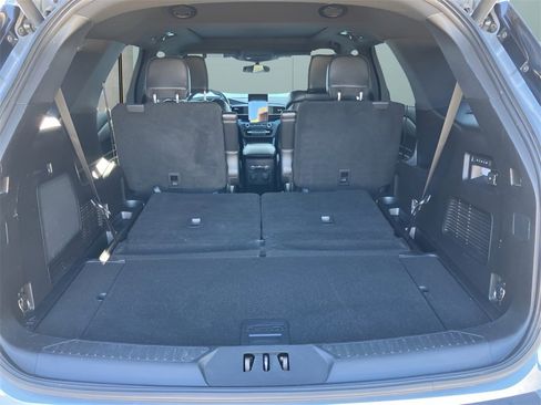 Used 2020 Ford Explorer ST w/ ST High-Performance Pack image 41