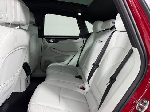 New 2026 Porsche Macan GTS image 18