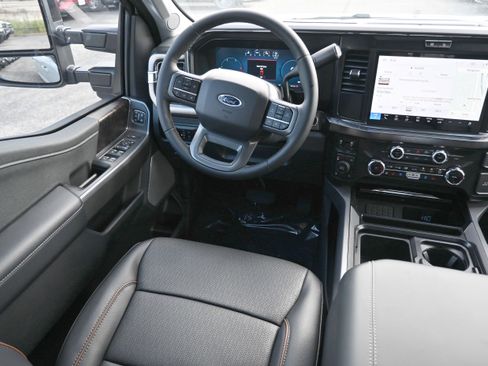 New 2026 Ford F250 Lariat w/ Black Appearance Package AWD/4WD image 30