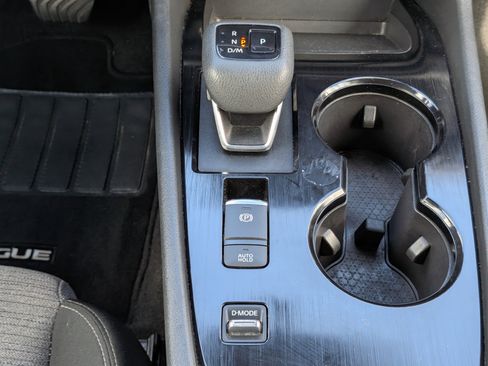 Used 2023 Nissan Rogue SV FWD image 20
