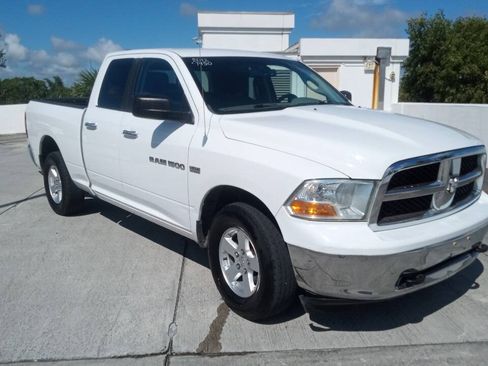 Used 2012 RAM 1500 Classic SLT w/ Protection Group AWD/4WD image 4
