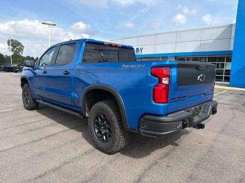 Used 2024 Chevrolet Silverado 1500 ZR2 w/ ZR2 Bison Edition AWD/4WD image 12