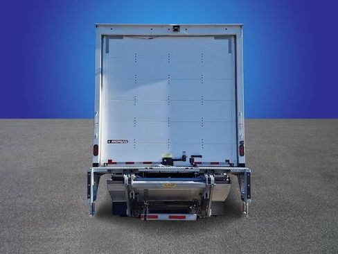 Used 2023 Ford F650 2WD Regular Cab Super Duty image 5