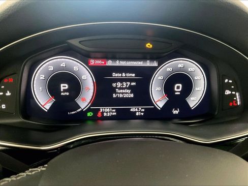 Used 2025 Audi Q7 3.0T Premium Plus AWD/4WD image 25