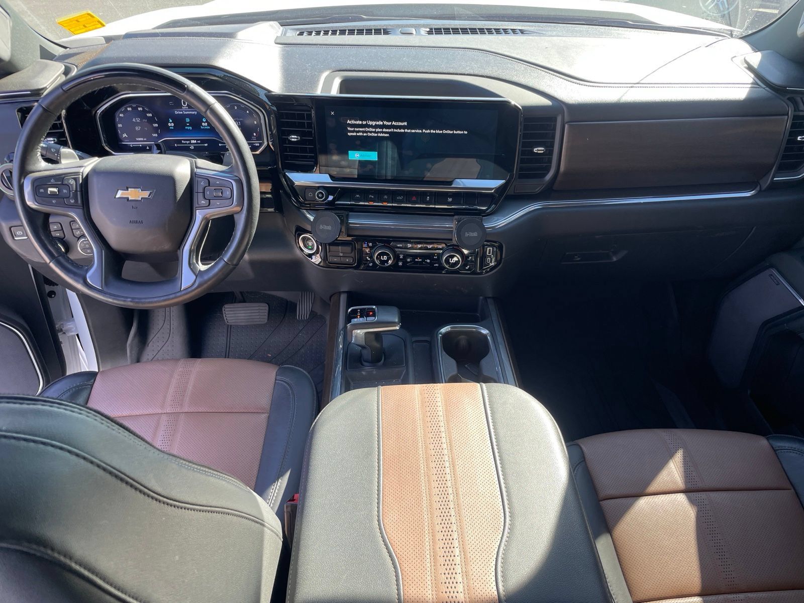 Used 2023 Chevrolet Silverado 1500 High Country AWD/4WD image 15