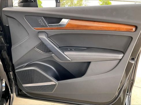 Used 2023 Audi Q5 2.0T Prestige image 23