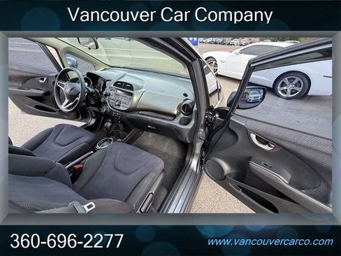 Used 2013 Honda Fit Sport image 16