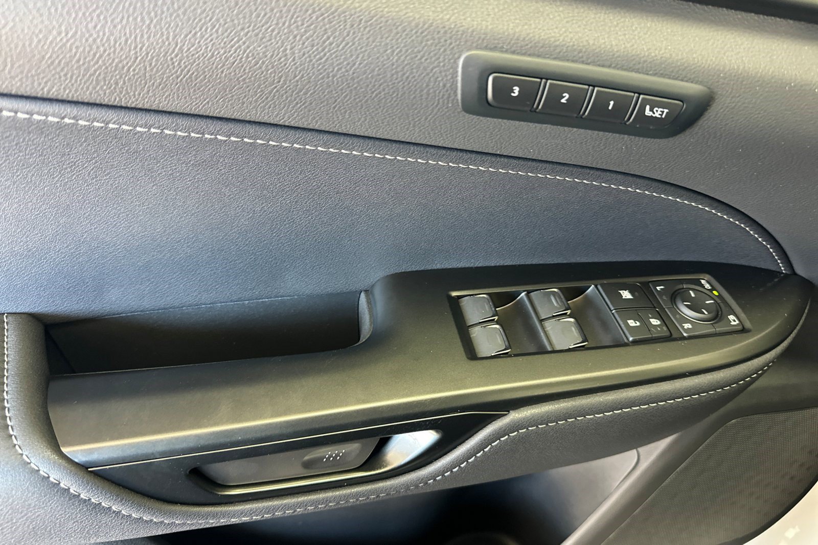 New 2026 Lexus NX 350 AWD w/ Premium Package image 13
