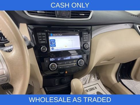 Used 2015 Nissan Rogue SL w/ SL Premium Package FWD image 21