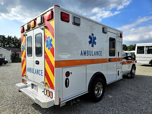 Used 2016 Ford F350 XLT image 5