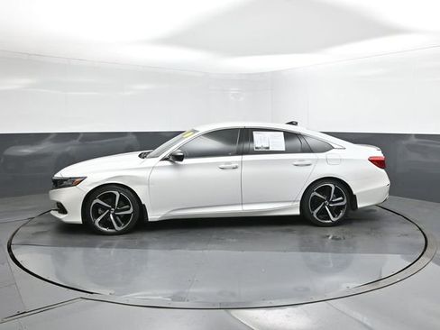 Used 2022 Honda Accord Sport image 30