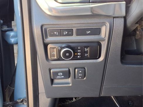 Used 2023 Ford F150 Lariat AWD/4WD image 19