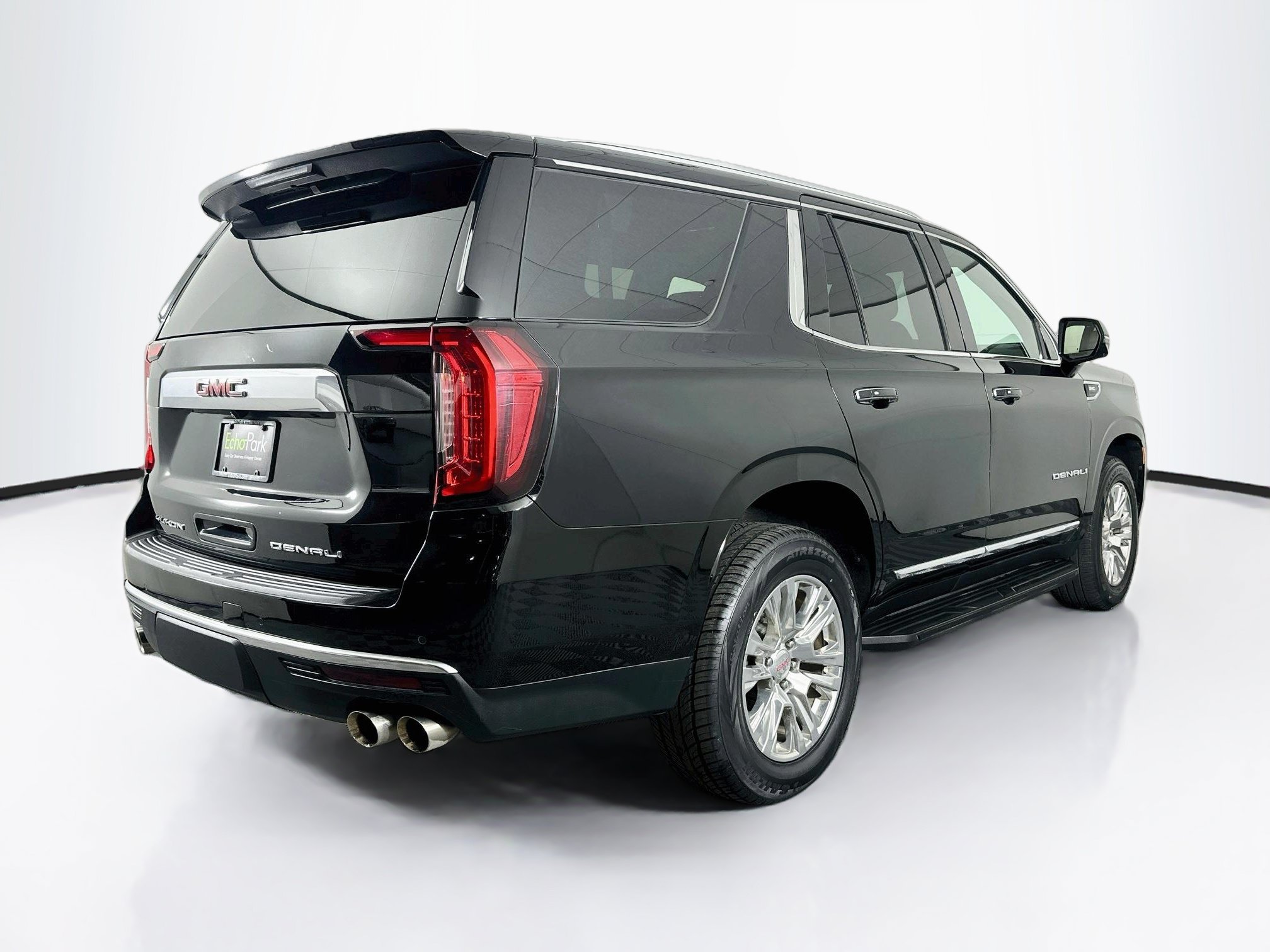 Used 2021 GMC Yukon Denali AWD/4WD image 9