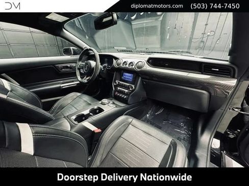 Used 2022 Ford Mustang Shelby GT500 w/ Technology Package RWD image 19