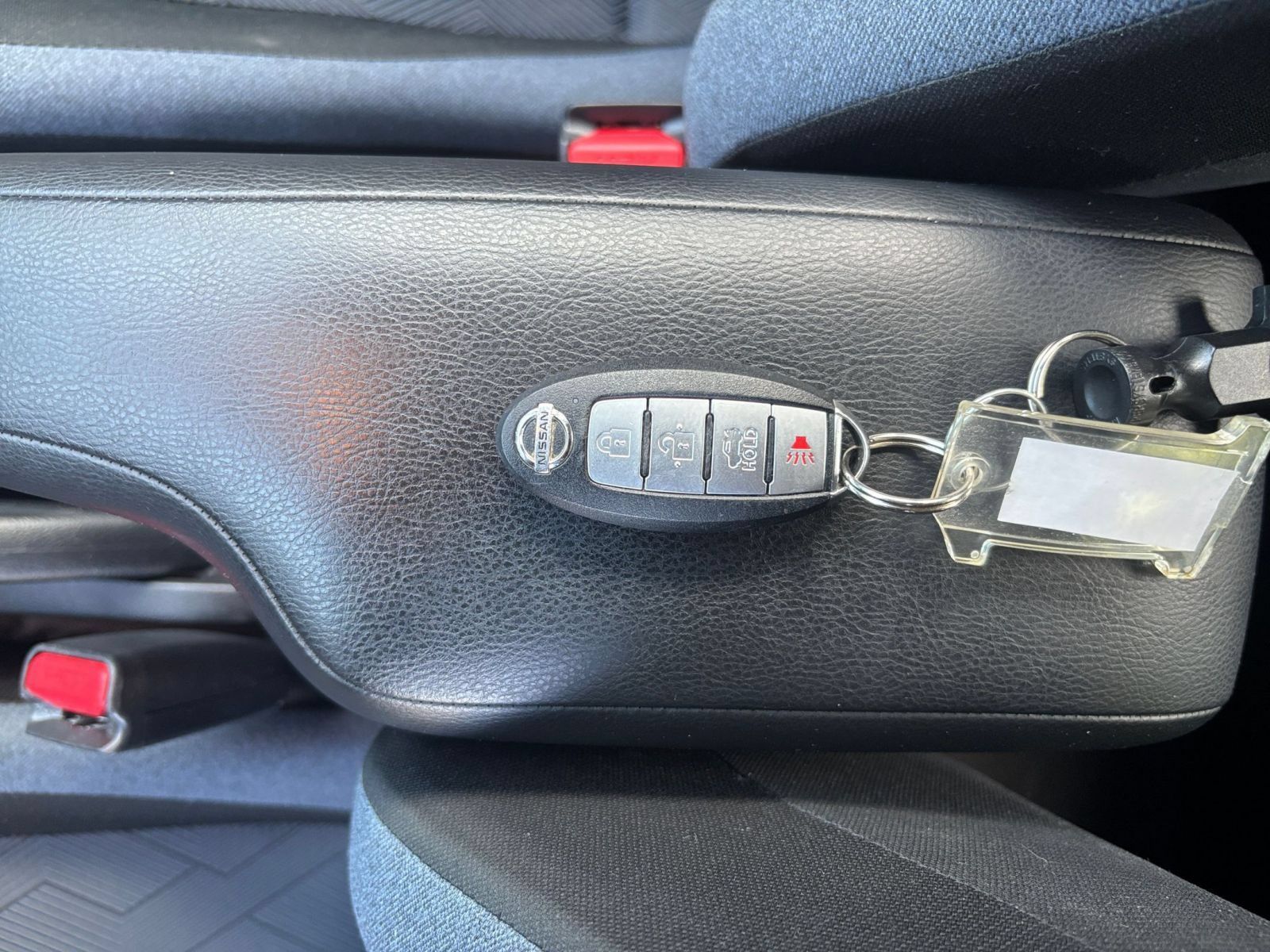 Used 2025 Nissan Versa SV FWD image 20