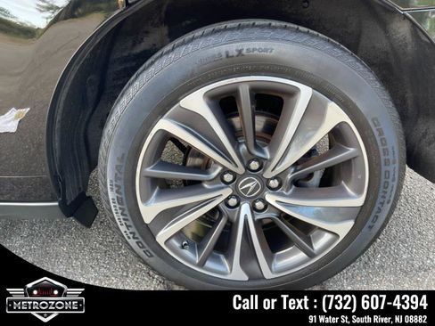 Used 2020 Acura MDX SH-AWD w/Technology Pkg image 38