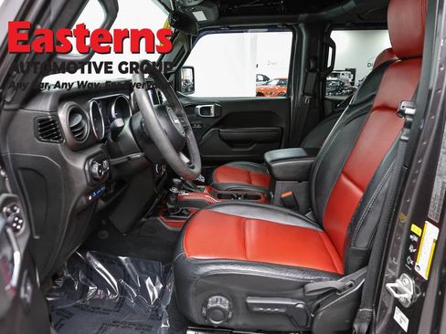 Used 2023 Jeep Wrangler Unlimited w/ Cold Weather Group AWD/4WD image 14