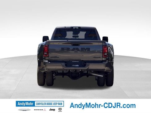 New 2026 RAM 3500 Big Horn AWD/4WD image 7