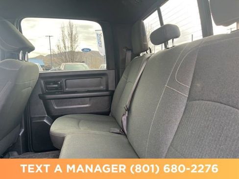 Used 2024 RAM 3500 Tradesman w/ Chrome Appearance Group AWD/4WD image 18