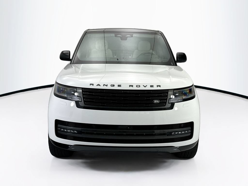 Certified 2025 Land Rover Range Rover SE AWD/4WD image 2