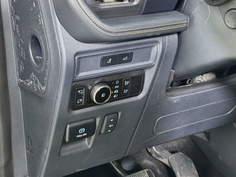 Used 2023 Ford Expedition Platinum RWD image 13