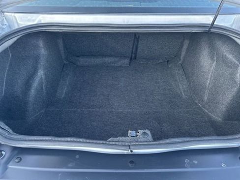 Used 2023 Dodge Challenger SXT image 13