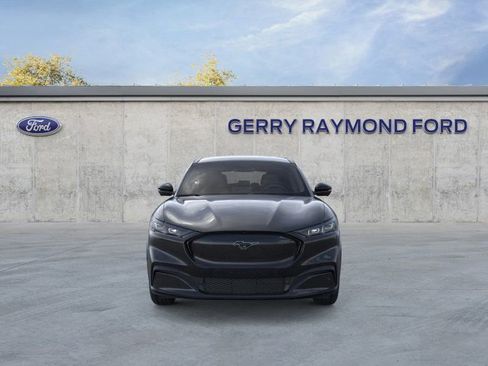 New 2025 Ford Mustang Mach-E Premium image 7