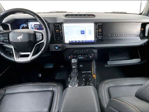 Used 2023 Ford Bronco Badlands image 20