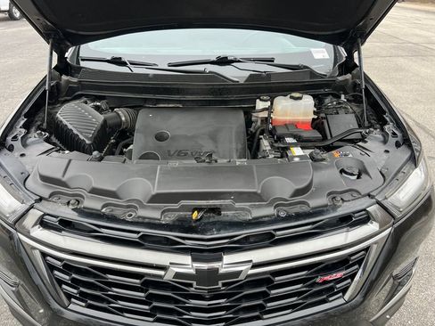 Used 2023 Chevrolet Traverse RS w/ LPO, Floor Liner Package image 26