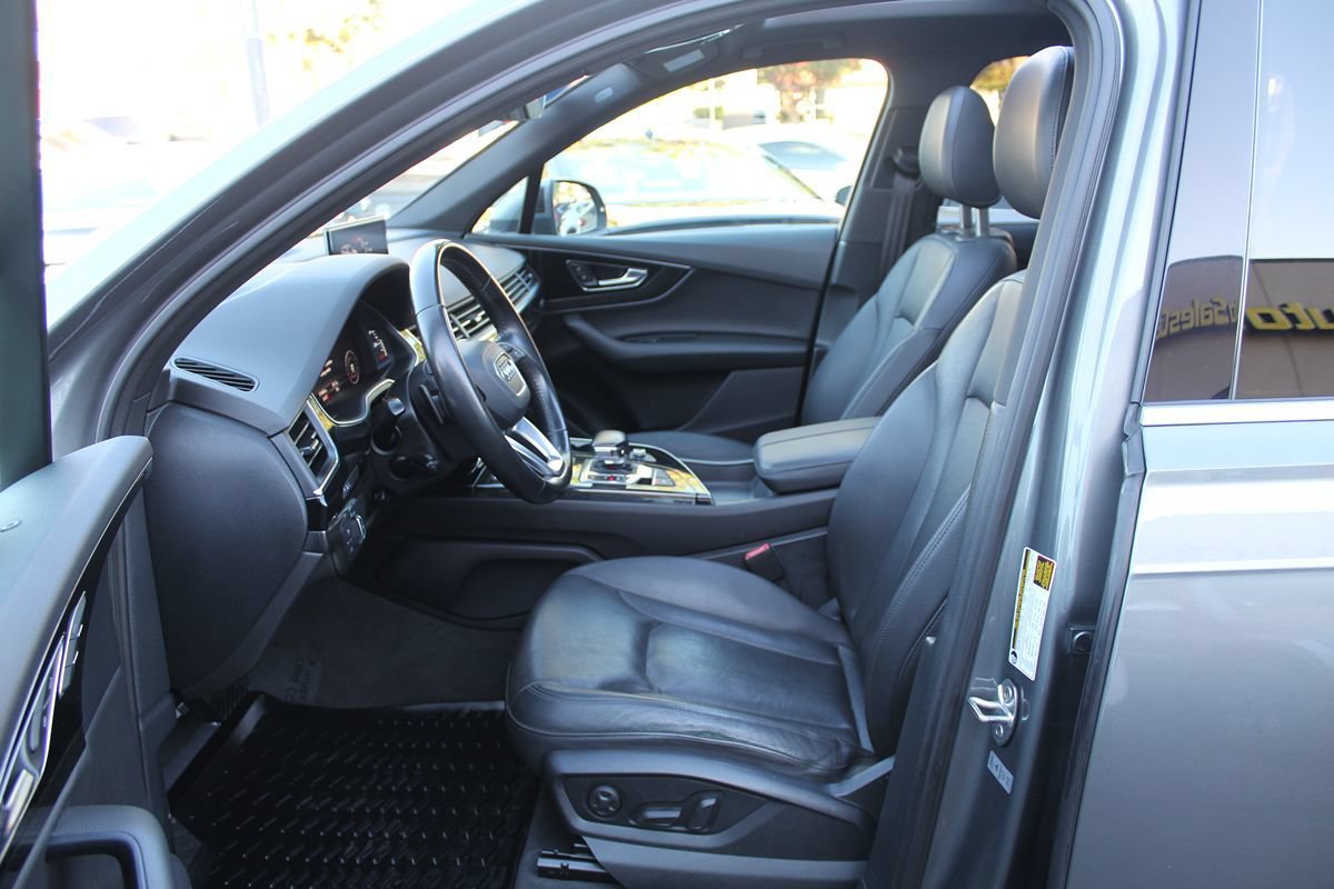 Used 2017 Audi Q7 3.0T Premium Plus AWD/4WD image 17