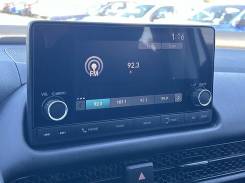 Certified 2025 Honda HR-V LX image 12